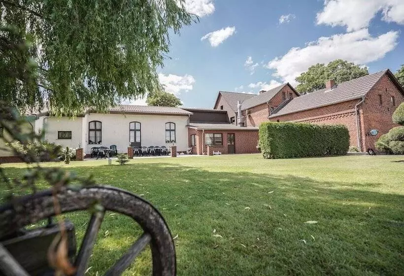 Majatalo Gasthof Zum Goldenen Stern