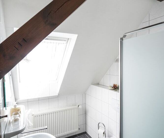 بنسيون Gasthof Zum Goldenen Stern