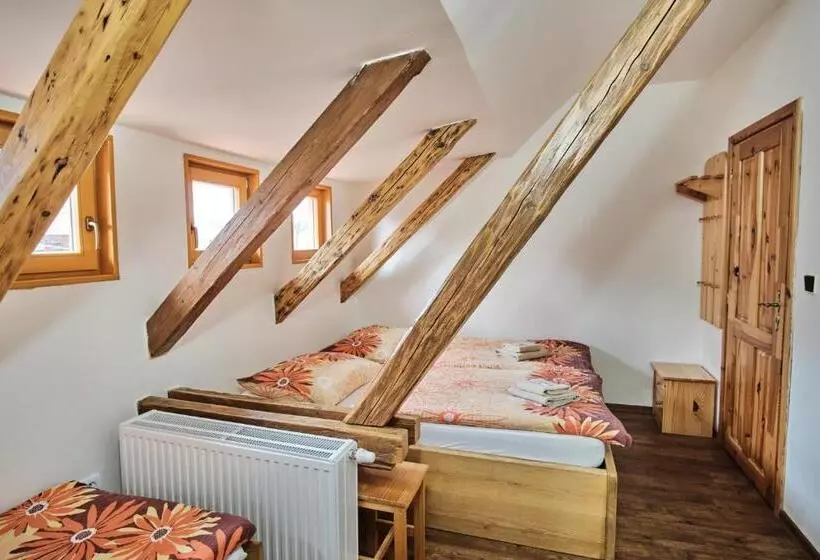 Majatalo Strnadovský Mlýn