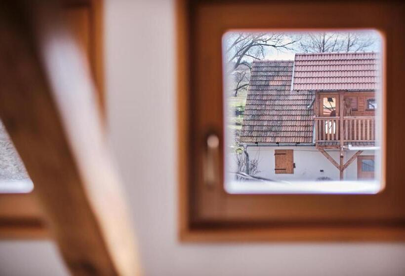 Panzió Strnadovský Mlýn