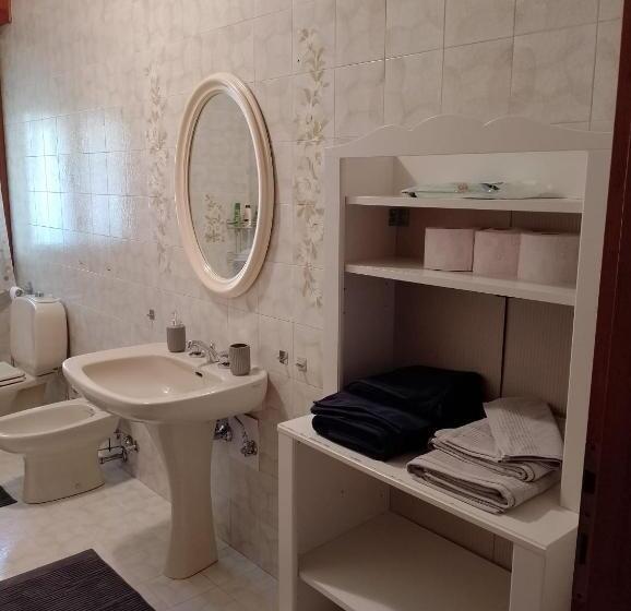 تختخواب و صبحانه Il Faggio