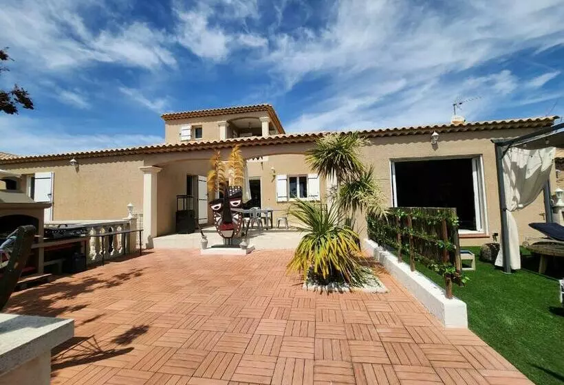 Aamiaismajoitus (B&B) L Endroit Incontournable