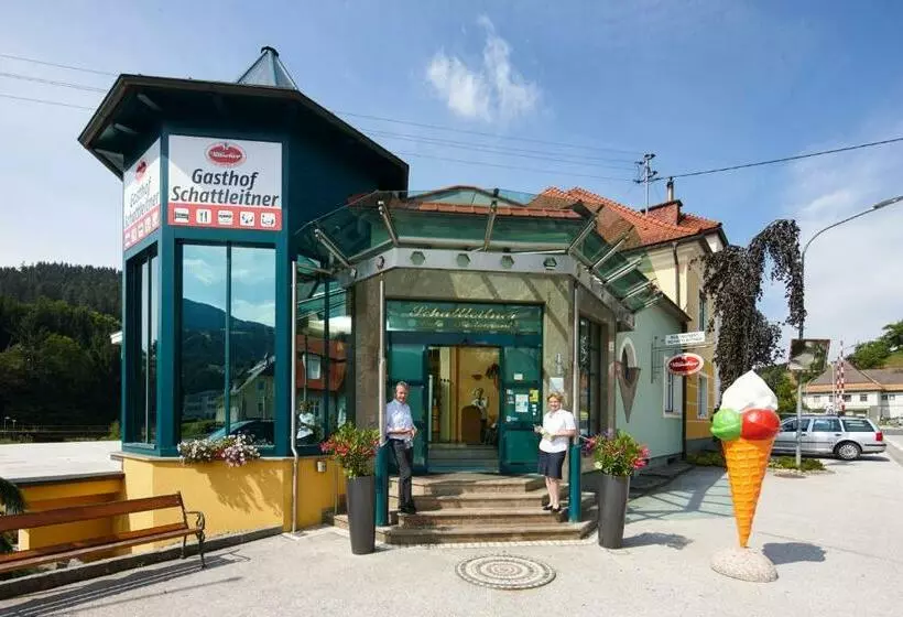 Hotelli Gasthof Schattleitner