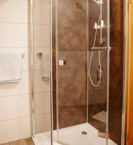 Hotelli Gasthof Schattleitner