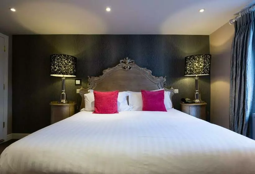 ホテル The Crown, Bildeston