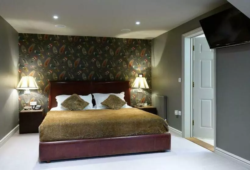 ホテル The Crown, Bildeston