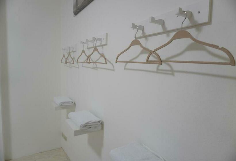 פנסיון Baan Kiatprawut