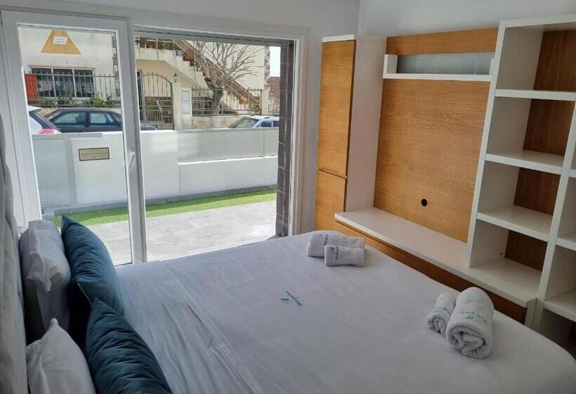 ペンション Mikaela Guest House 2