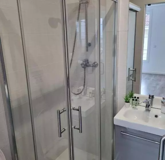 Majatalo Mikaela Guest House 2