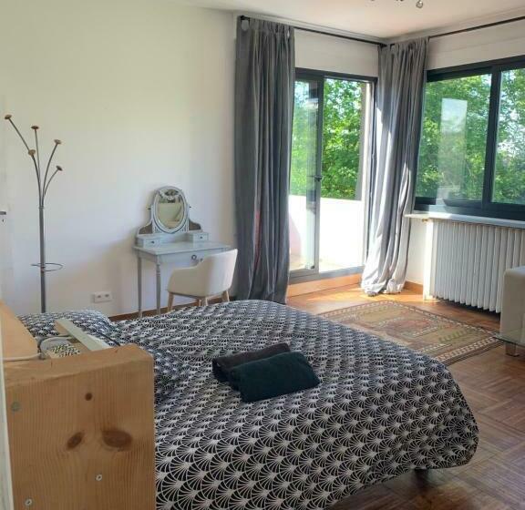 Pensjonat Chambre Spacieuse Tt Confort Avc Parking Au Calme