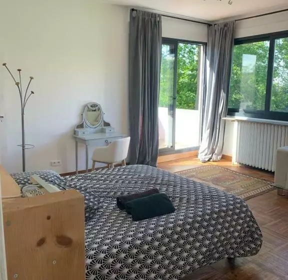 ペンション Chambre Spacieuse Tt Confort Avc Parking Au Calme