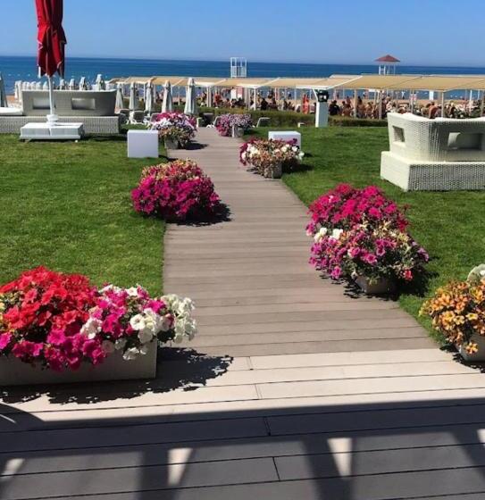 استراحتگاه Side Mira Palace & Spa