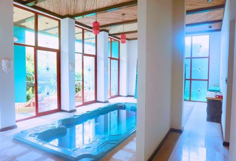 ペンション Casa Spa Room With Tub, Spa Services And Turkish Bath