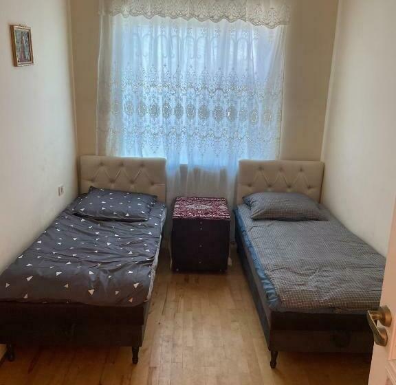 פנסיון Hause Club