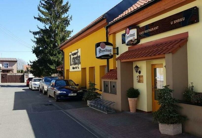 פנסיון Ubytování U Smrku