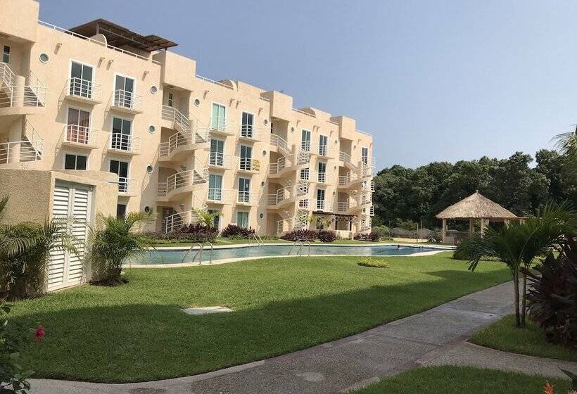 Book House Marina Diamante