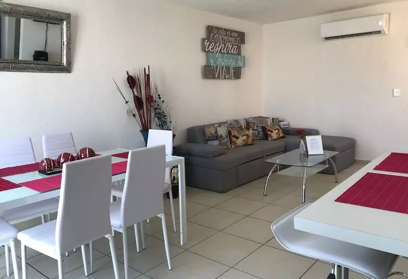 Book House Marina Diamante