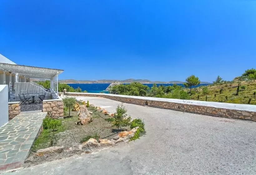 هتل 9 Muses Exclusive Apartments