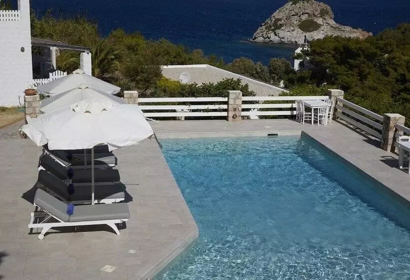 هتل 9 Muses Exclusive Apartments