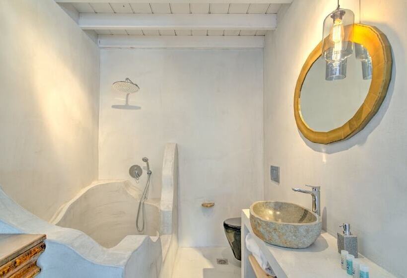 Отель 9 Muses Exclusive Apartments