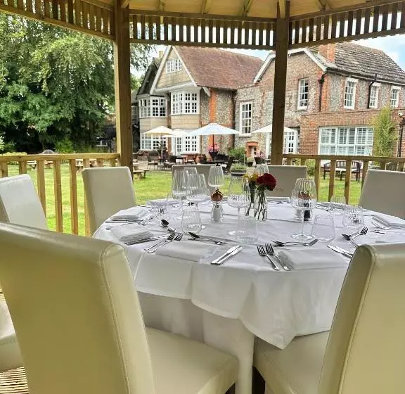 ホテル Findon Manor