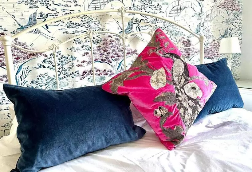 ホテル Findon Manor