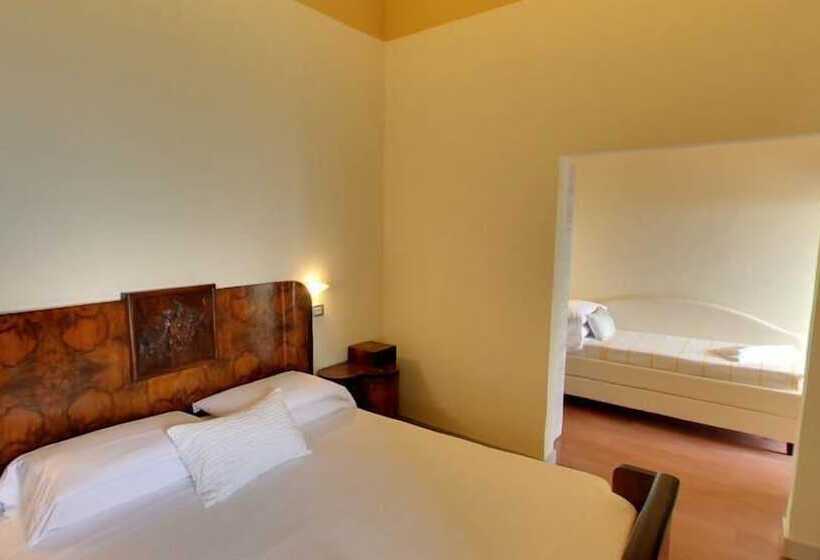 Отель Giovanna Regina