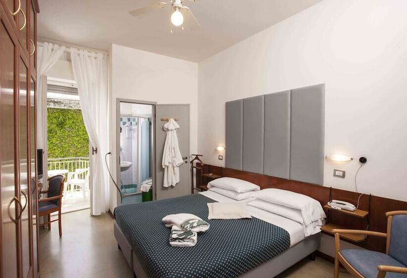 Отель Giovanna Regina