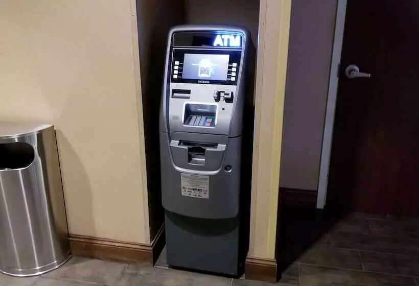 Отель Glacier Peaks