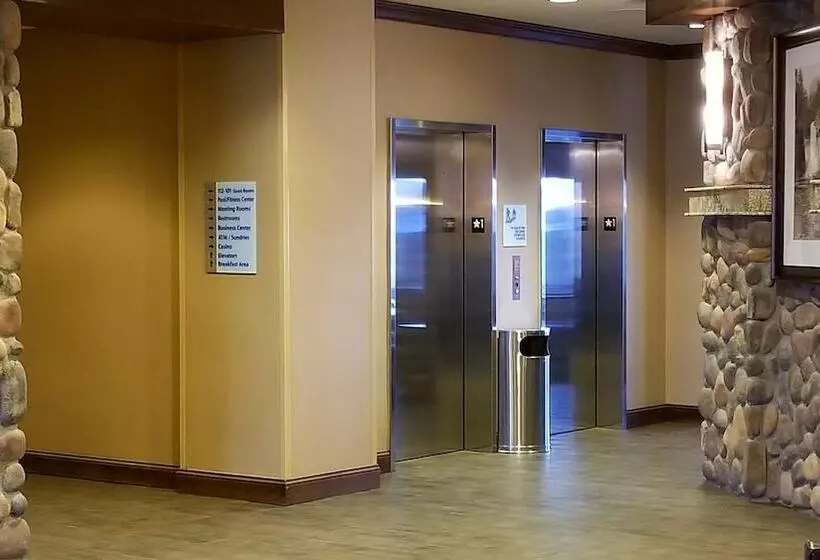 Отель Glacier Peaks