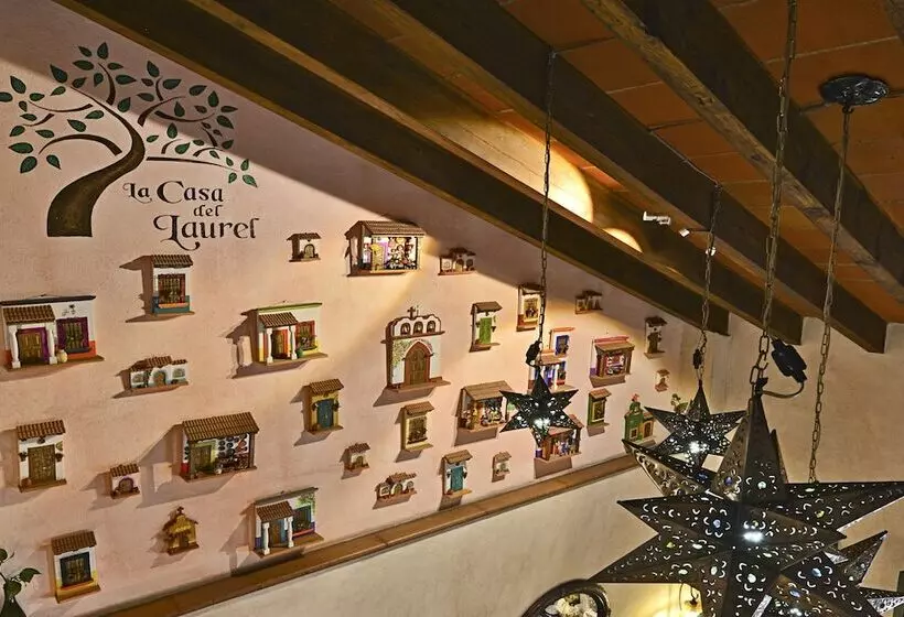 Hotel La Casa Del Laurel