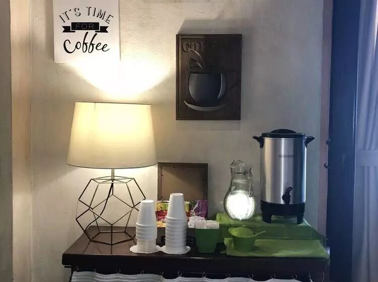 Hotel La Casa Del Laurel