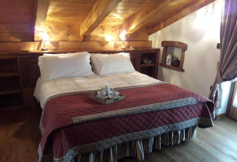 فندق Lo Campagnar