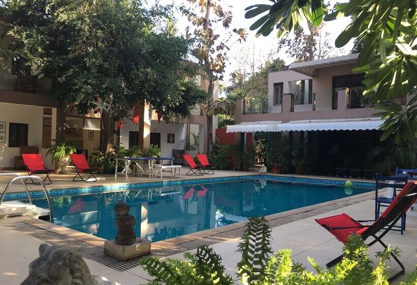 호텔 Mango Beach House Kihim Alibaug