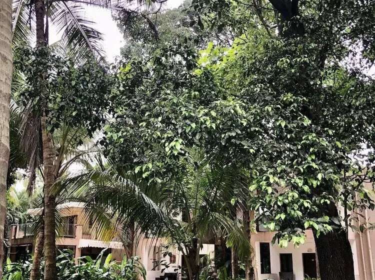 ホテル Mango Beach House Kihim Alibaug