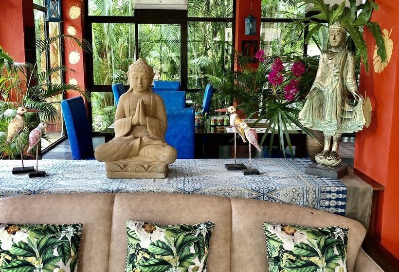 호텔 Mango Beach House Kihim Alibaug