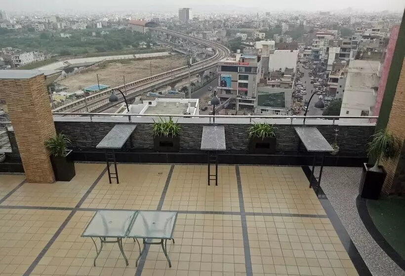 בית מלון כפרי Renest Jaipur