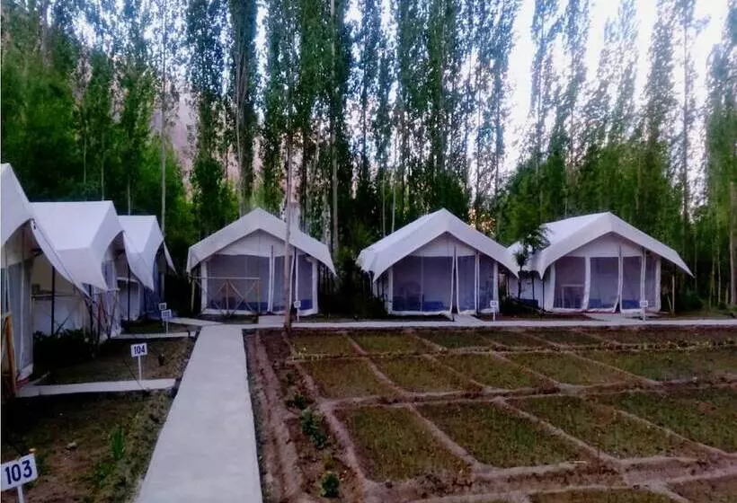 فندق Tih Mystique Meadows Camp