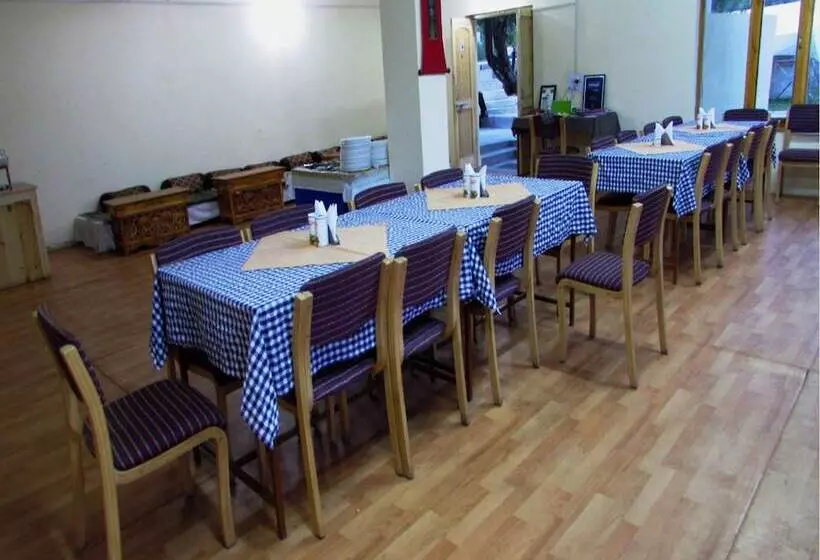 فندق Tih Mystique Meadows Camp