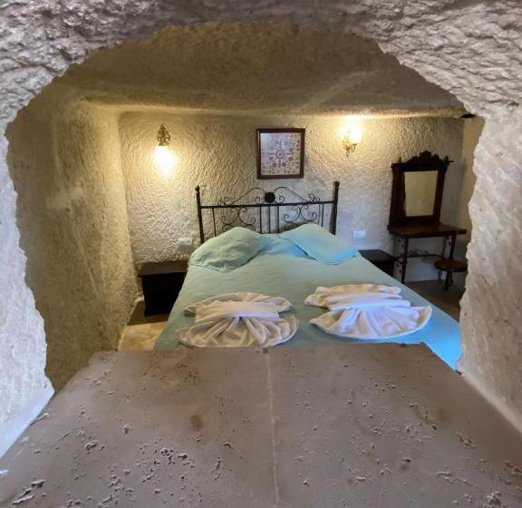 ホテル Turquaz Cave