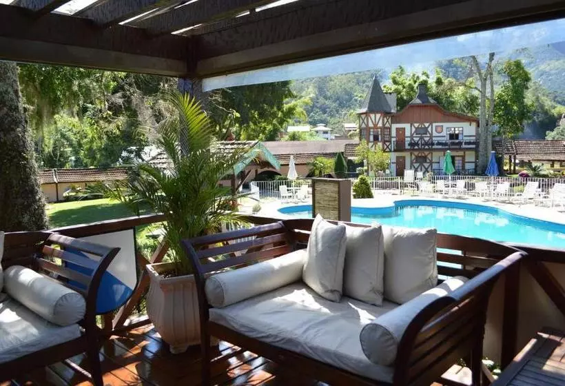 ホテル Village Le Canton