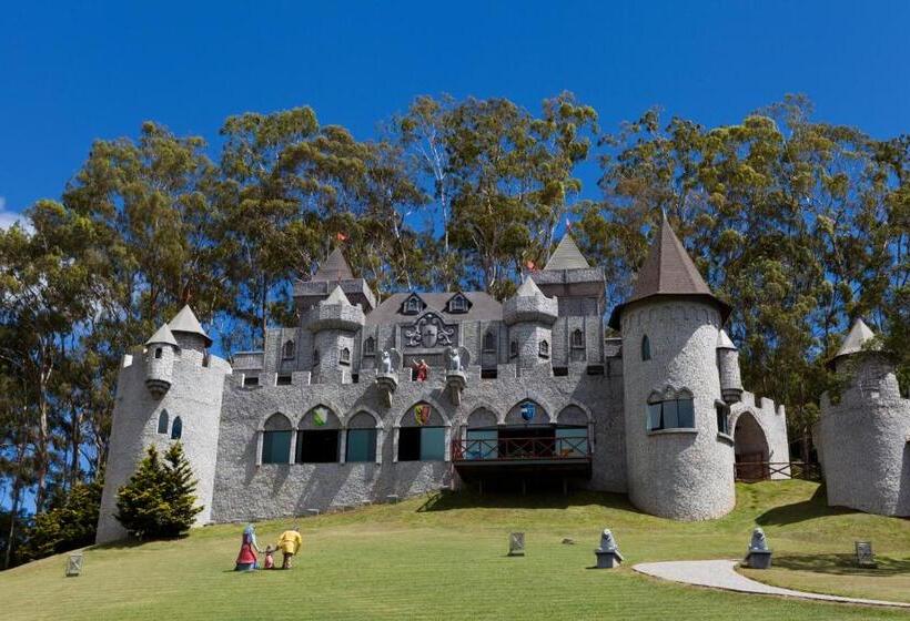 בית מלון כפרי Village Le Canton