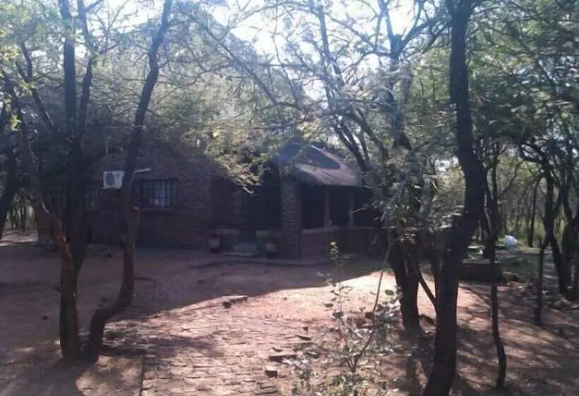 膳宿费 Le Roux Lodge