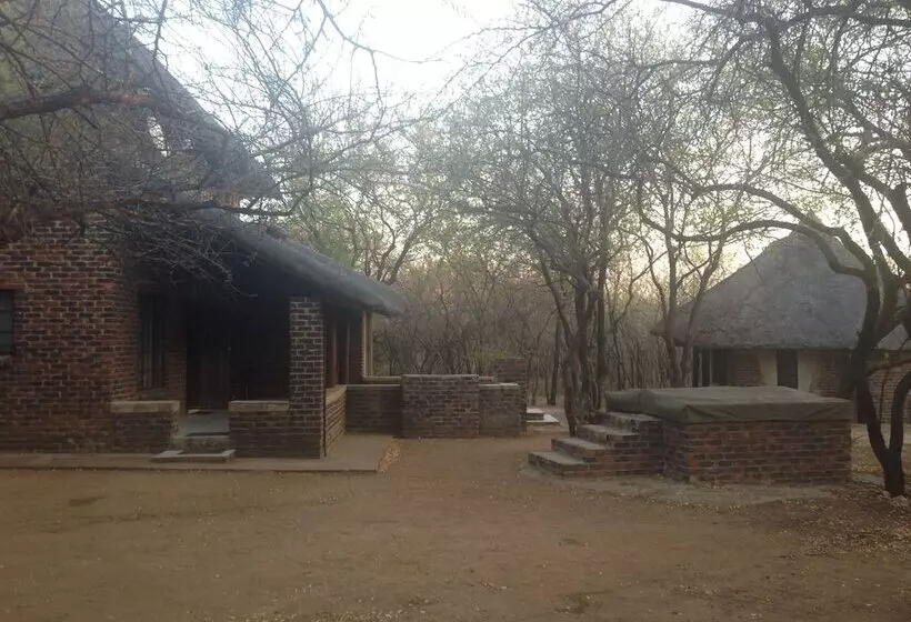 膳宿费 Le Roux Lodge