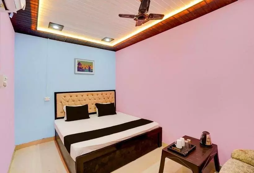 Hotelli Oyo Flagship 80489 Sanskriti P Guest House