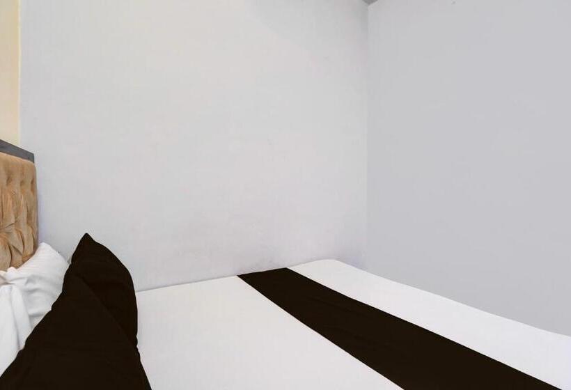 호텔 Oyo Flagship 80489 Sanskriti P Guest House