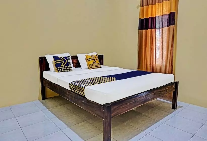 ホテル Spot On 92264 Argo Homestay