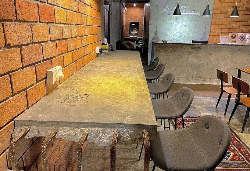 Arch Dormitorio Cenang Hostel