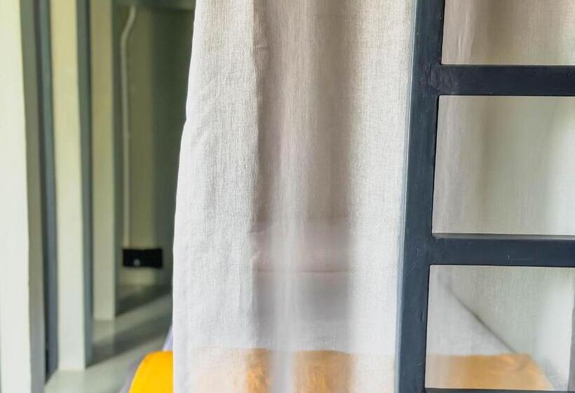 Arch Dormitorio Cenang Hostel