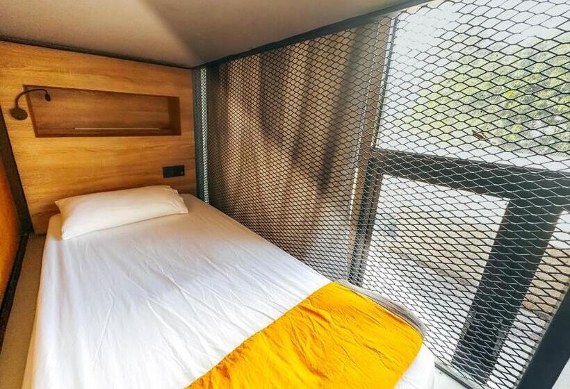 Arch Dormitorio Cenang Hostel